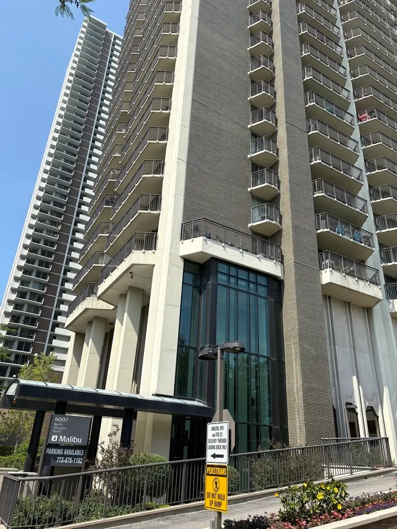6007 N Sheridan Road #24H, Chicago, IL 60660 - Image #1