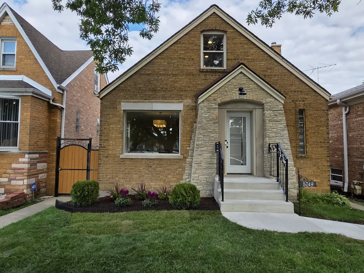 5749 S Kenneth Avenue, Chicago, IL 60629 - Image #1