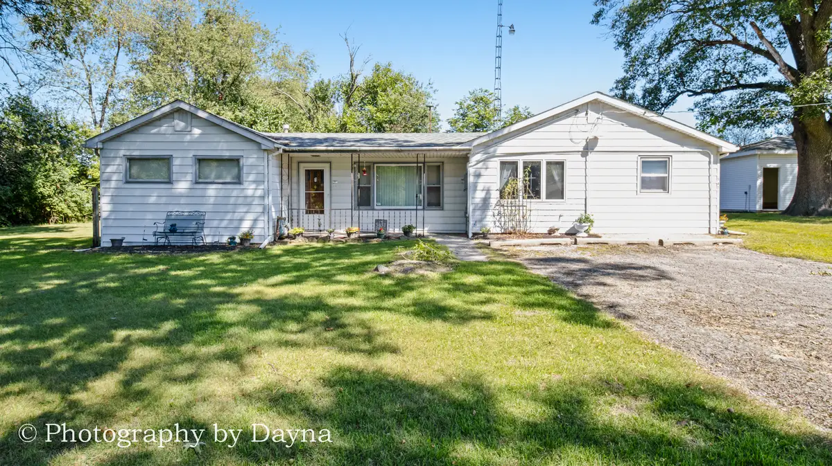 5451 E Boy Scout Road, Saint Anne, IL 60964 - Image #1