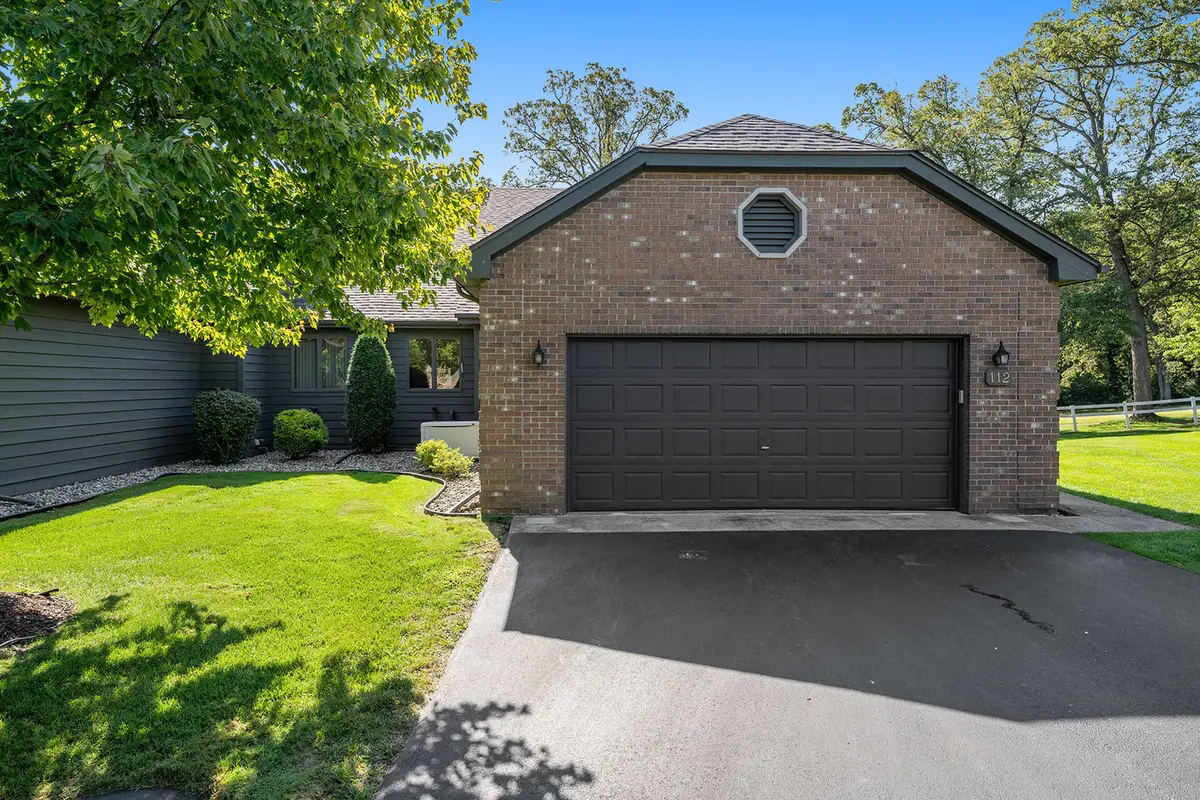 112 Village Woods Drive, Crete, IL 60417 - Image #1