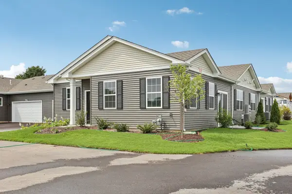 6471 Juniper Drive, Wonder Lake, IL 60097