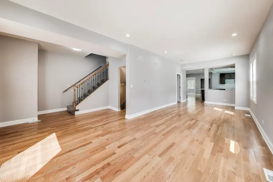 5828 W Iowa Street, Chicago, IL 60651 - #2