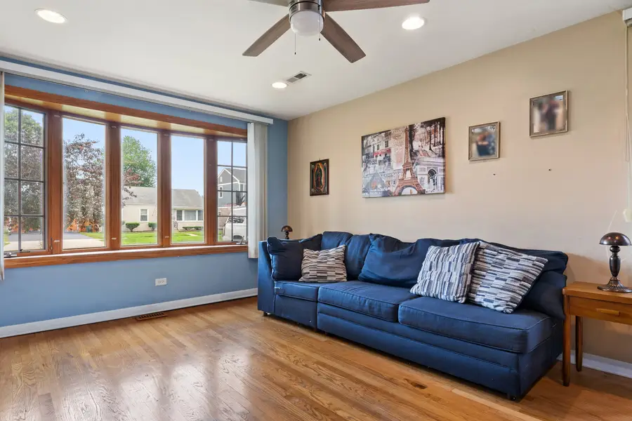 5306 Kimball Place, Oak Lawn, IL 60453 - Image #2