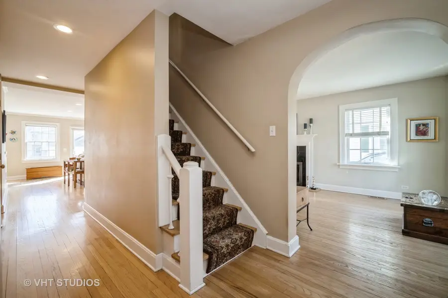 2117 Illinois Road, Northbrook, IL 60062 - Image #2