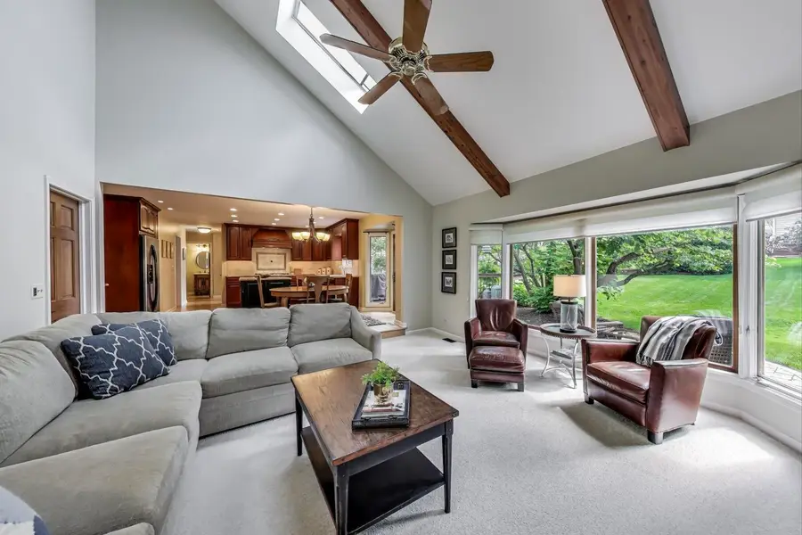 2098 Fall Brook Drive, Naperville, IL 60565 - Image #3