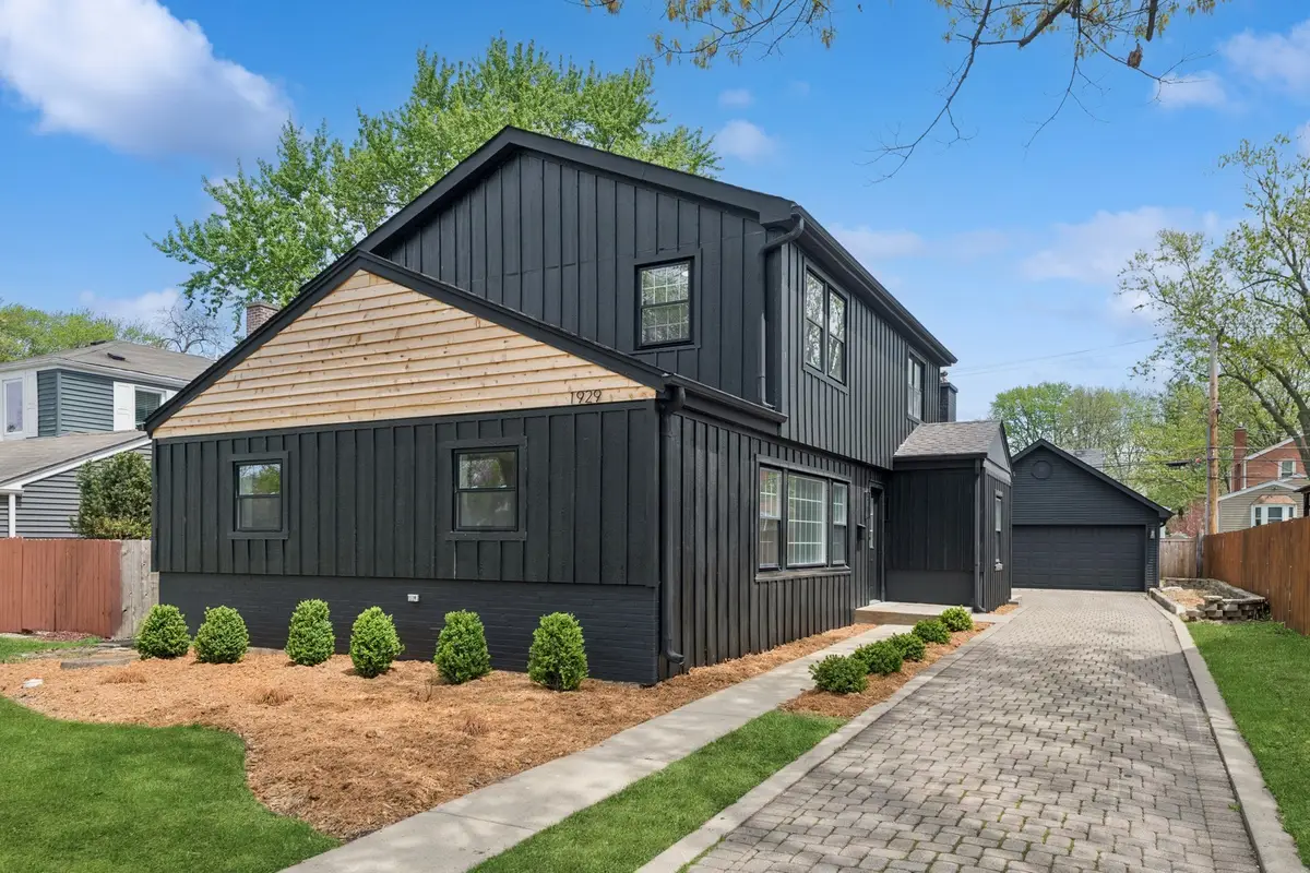 1929 S Ashland Avenue, Park Ridge, IL 60068 - Image #1