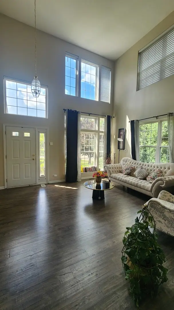 1230 W Claridge Court, Palatine, IL 60067 - Image #3