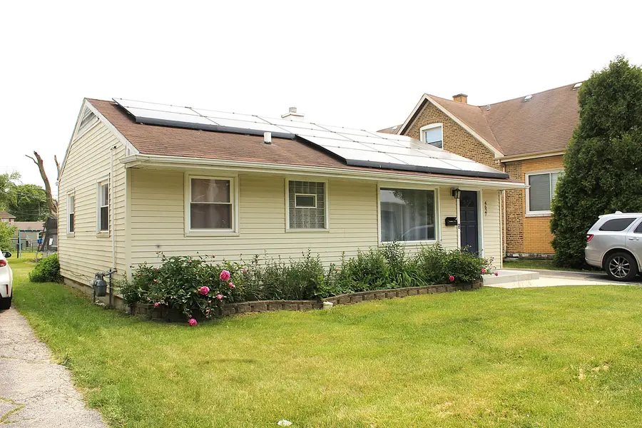 4627 Custer Avenue, Lyons, IL 60534 - Image #2