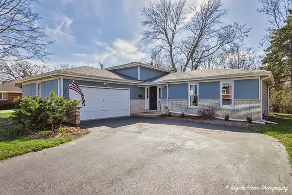 672 Garys Drive, Antioch, IL 60002