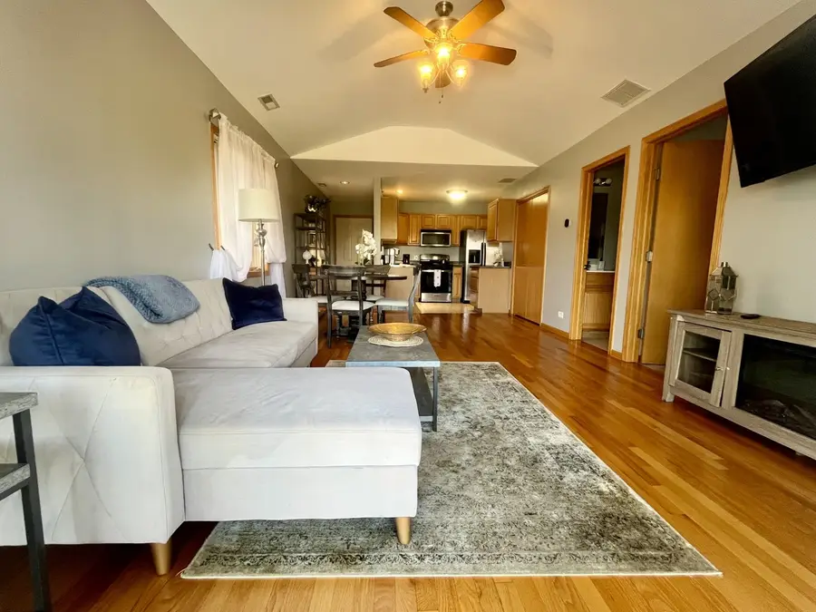 10620 S Central Avenue #3A, Chicago Ridge, IL 60415 - Image #3