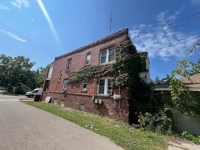 912 18th Avenue, Rockford, IL 61104 - Image #2