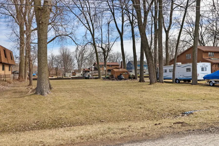 609 Monterrey Terrace, McHenry, IL 60050 - Image #2