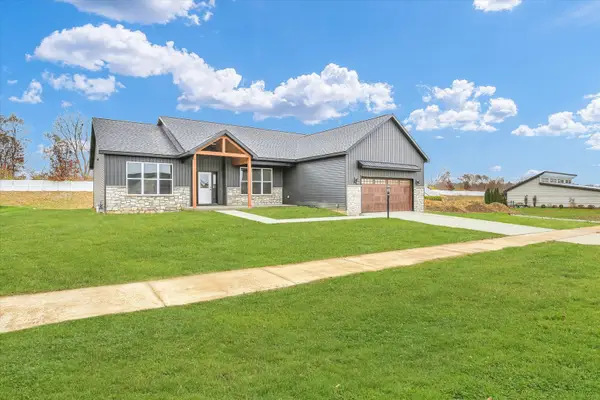 2902 Haydon Drive, Urbana, IL 61802