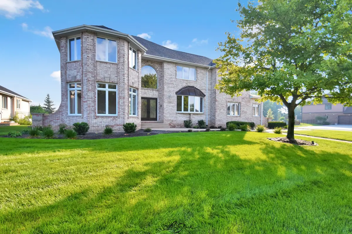 12118 Sarkis Drive, Mokena, IL 60448 - Image #1