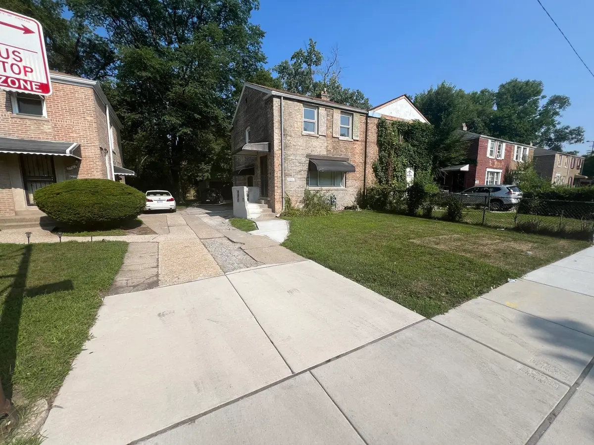 9701 S Yates Boulevard, Chicago, IL 60617 - Image #1