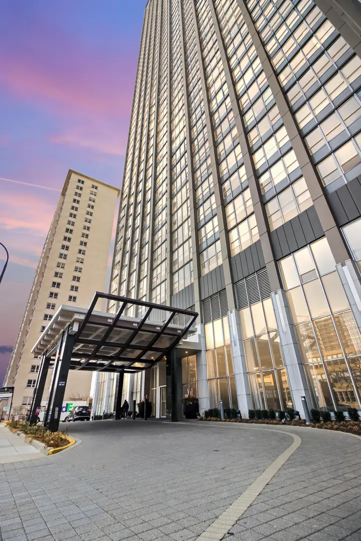 655 W Irving Park Road #5310, Chicago, IL 60613 - Image #1