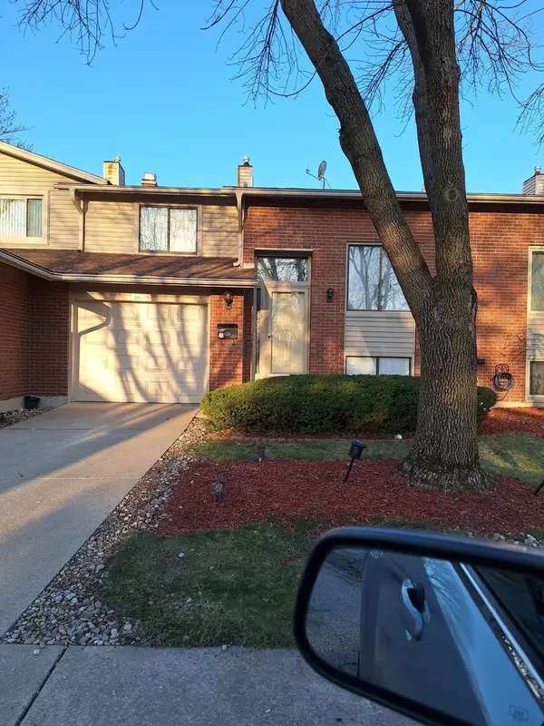 18650 Golfview Drive, Hazel Crest, IL 60429