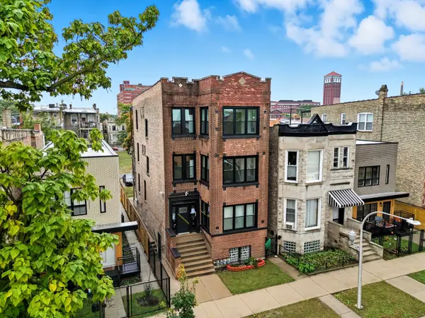 3235 W Flournoy Street, Chicago, IL 60624