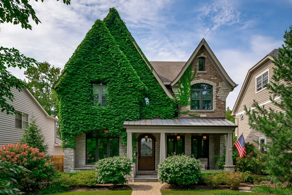 14 S Thurlow Street, Hinsdale, IL 60521 - #1