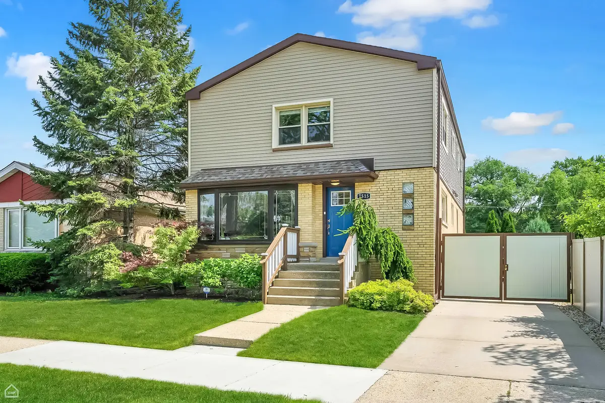 7515 W Roscoe Street, Chicago, IL 60634 - #1