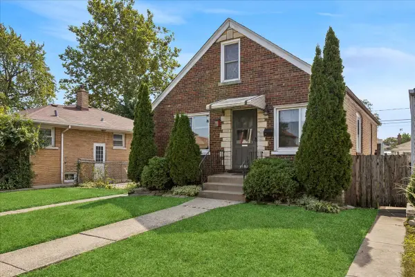 7241 W 62nd Street, Summit, IL 60501