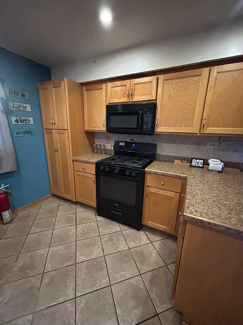 16639 Dobson Avenue, South Holland, IL 60473 - Image #3