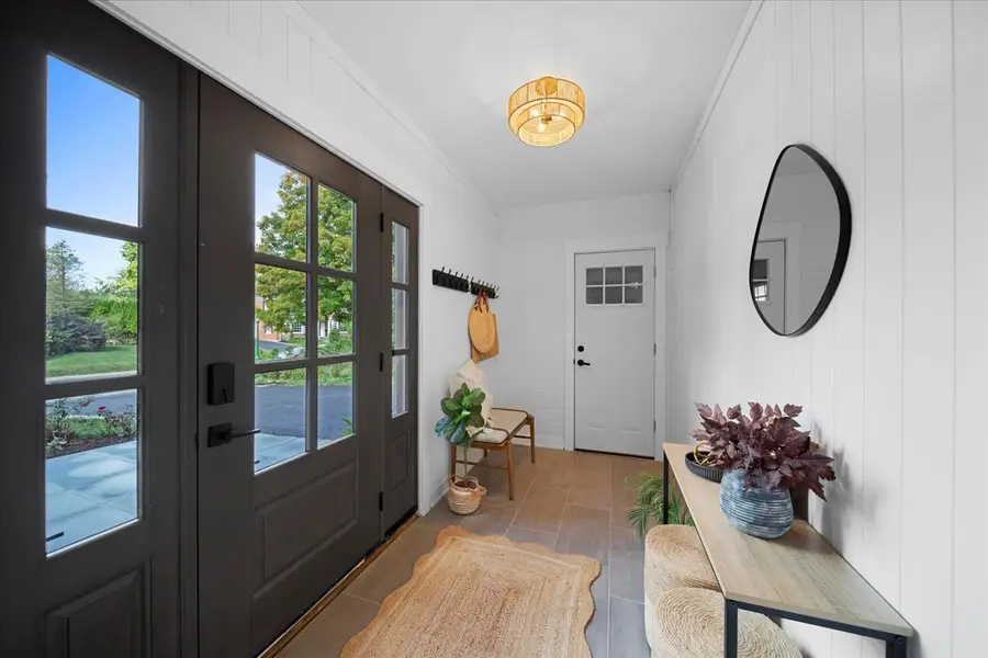 4072 Bunker Lane, Wilmette, IL 60091 - Image #2