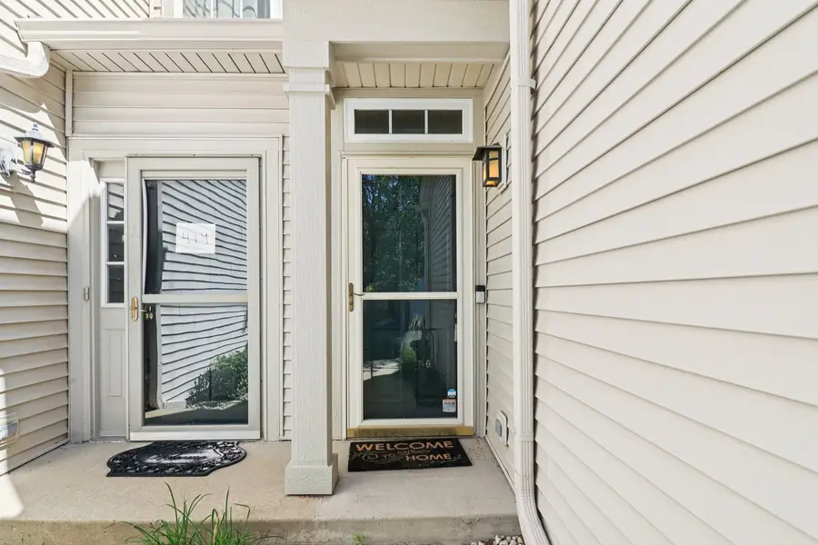 416 Jamestown Court, Aurora, IL 60502 - Image #3