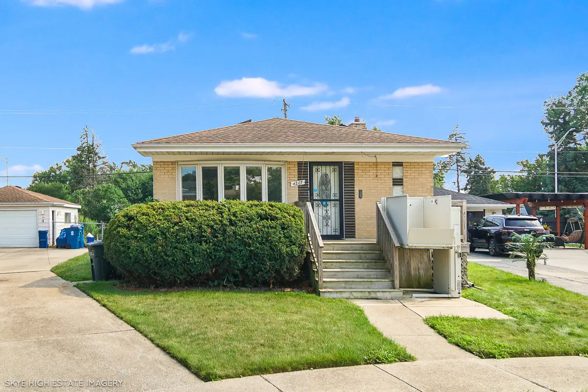 4207 W Jobev Lane, Alsip, IL 60803 - #1