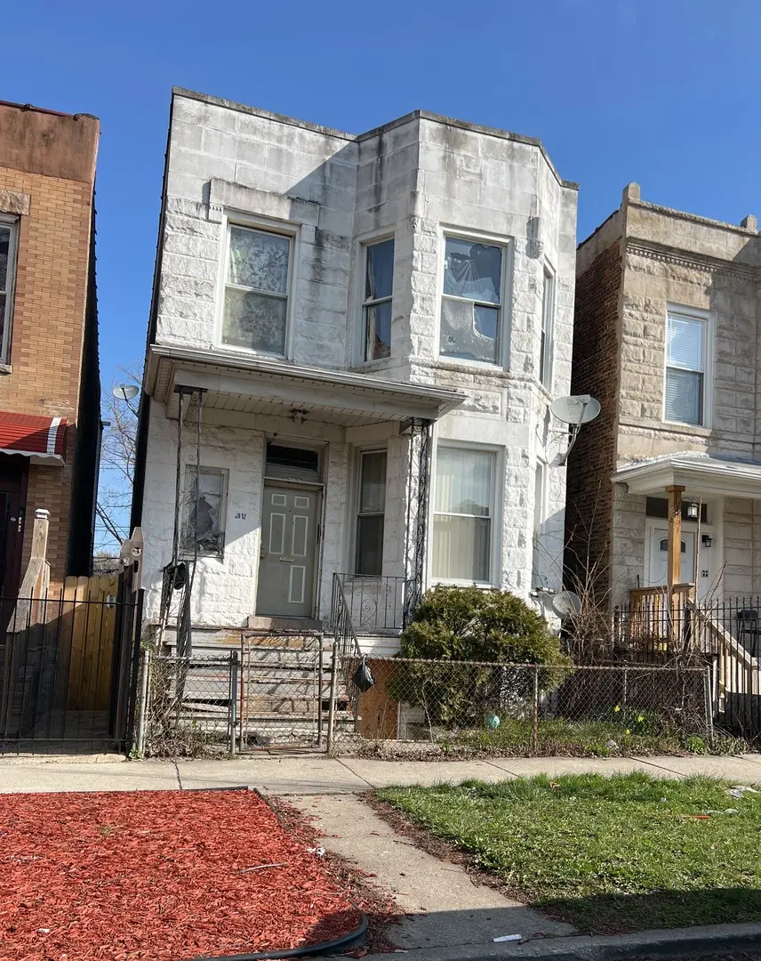 3912 W Arthington Street, Chicago, IL 60624 - Image #1
