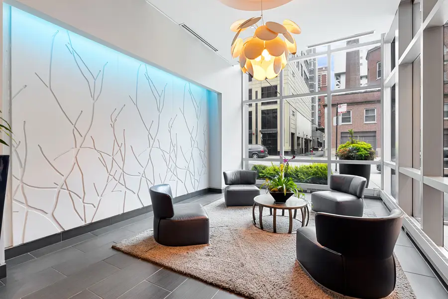 110 W Superior Street #2503, Chicago, IL 60654 - Image #3