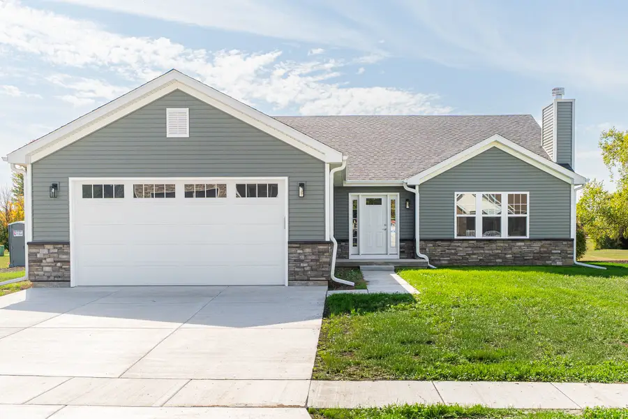 212 Saint Andrews Drive, Dekalb, IL 60115 - Image #2