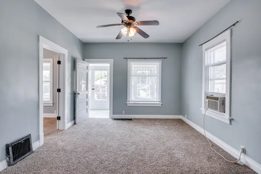 830 Porter Street, Joliet, IL 60432 - Image #3