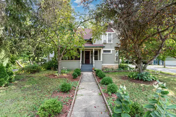 850 W Galena Boulevard, Aurora, IL 60506