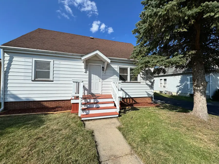804 E 12th Street, Streator, IL 61364 - Image #2