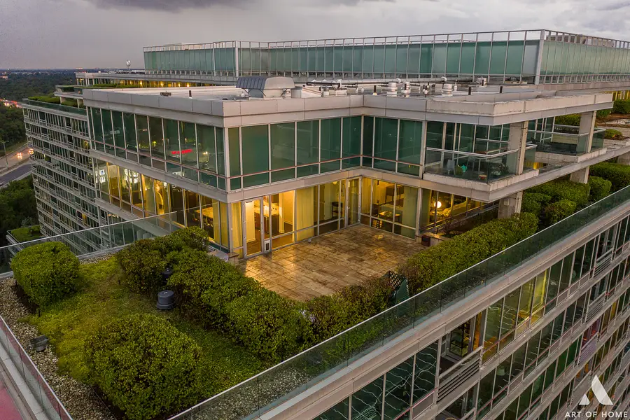 9725 Woods Drive #1913, Skokie, IL 60077 - Image #3