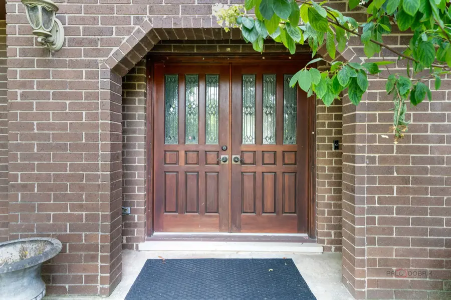 1545 Chickamauga Lane, Long Grove, IL 60047 - Image #2