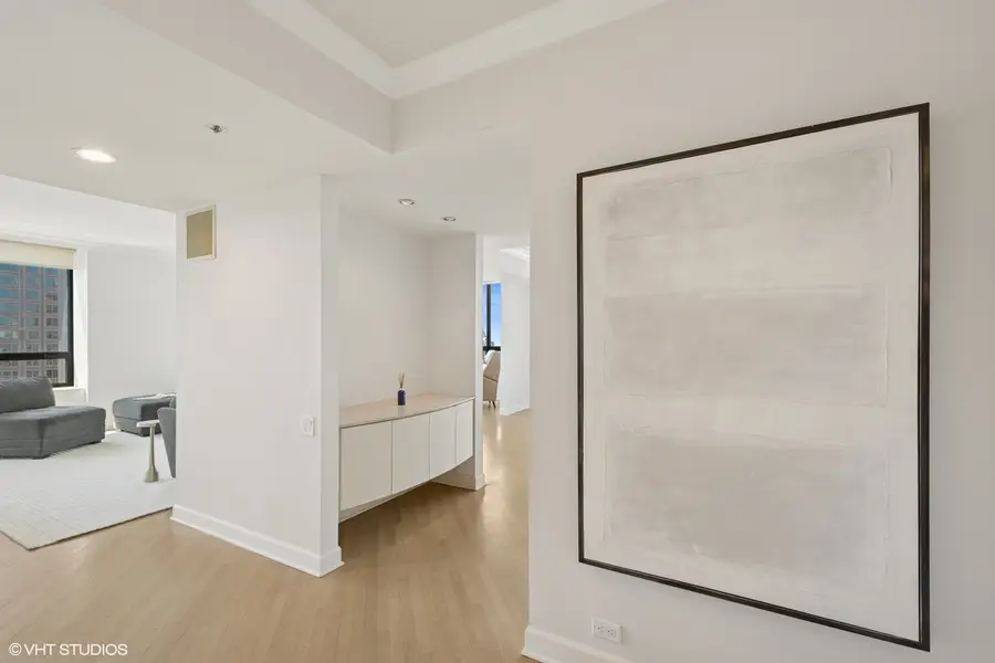 180 E Pearson Street #4407, Chicago, IL 60611 - Image #3