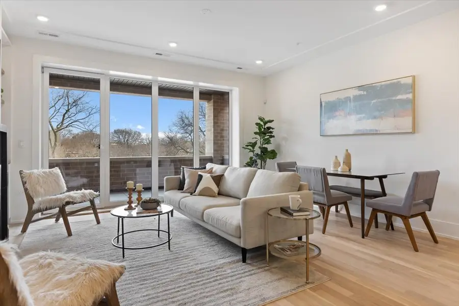 Address Withheld By Seller, Chicago, IL 60625 - Image #2