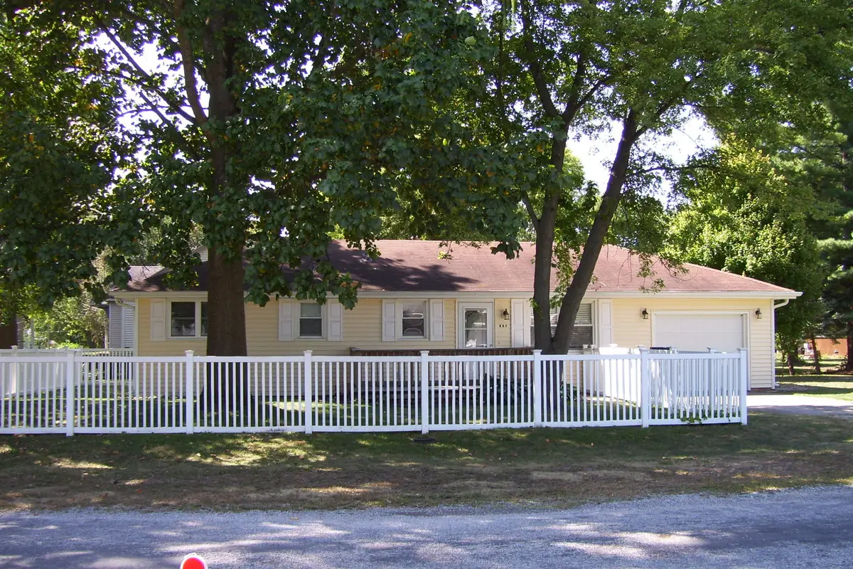 301 N Morgan Street, Bement, IL 61813 - Image #1