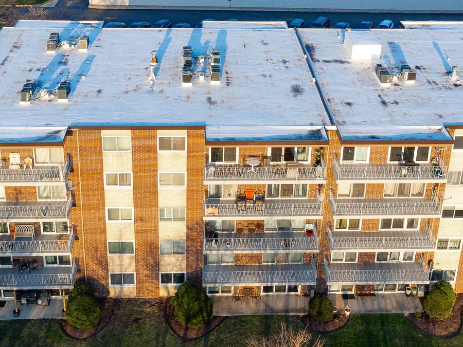 2900 Maple Avenue #19E, Downers Grove, IL 60515 - Image #3
