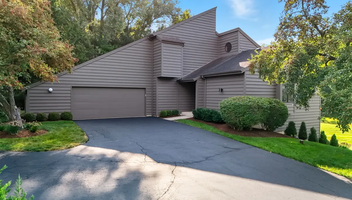 5N373 Glen Oak Lane, Saint Charles, IL 60175 - Image #1