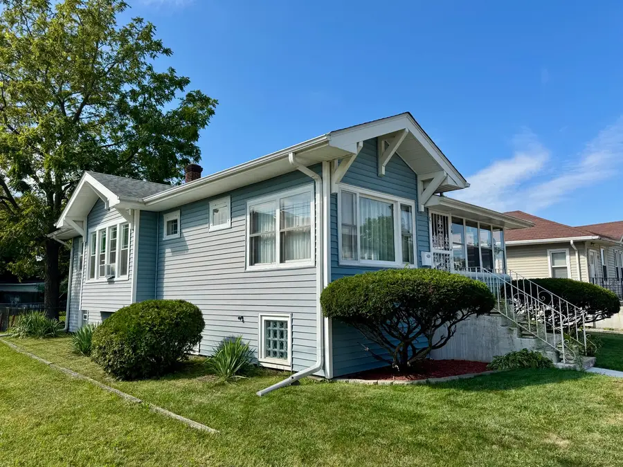 15 156th Place, Calumet City, IL 60409 - Image #2