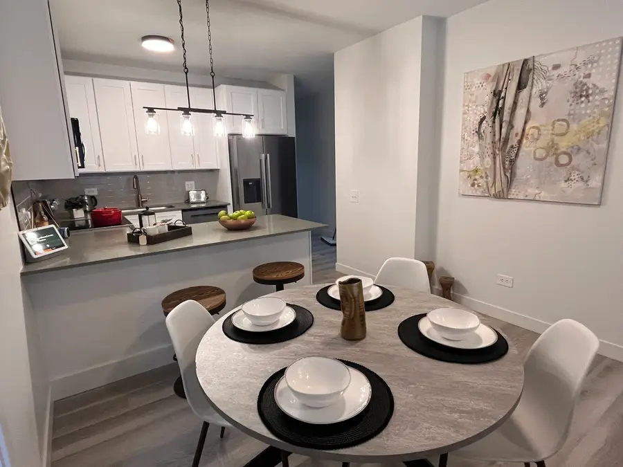 937 N Saint Louis Avenue, Chicago, IL 60651 - Image #3