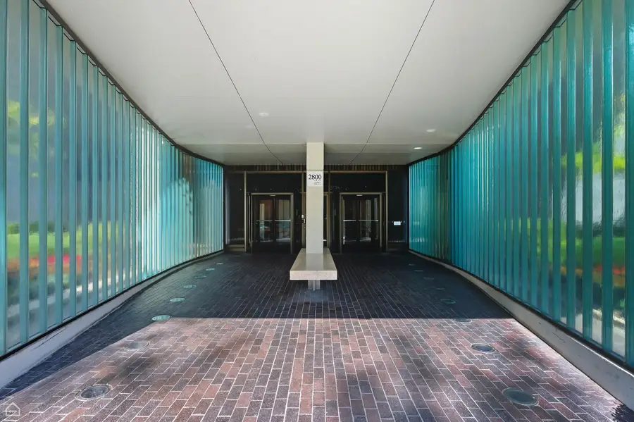 2800 N Lake Shore Drive #305, Chicago, IL 60657 - Image #2