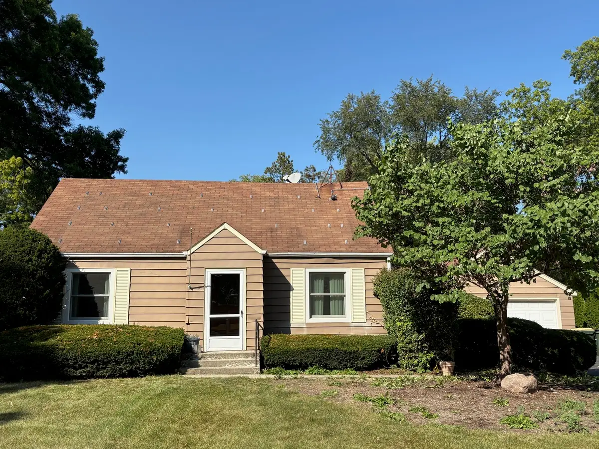 28W544 Rogers Avenue, Warrenville, IL 60555 - Image #1