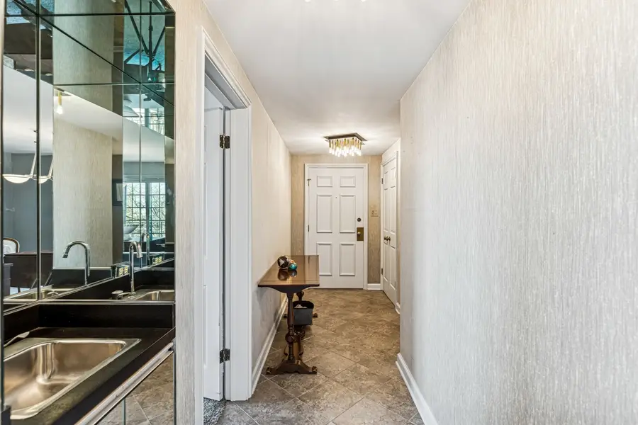 3415 Vollmer Road #308, Flossmoor, IL 60422 - Image #3