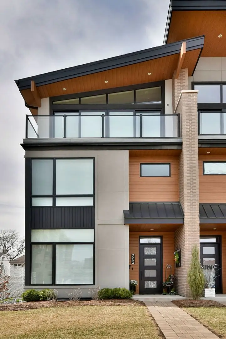 262 N Addison Avenue, Elmhurst, IL 60126 - Image #1