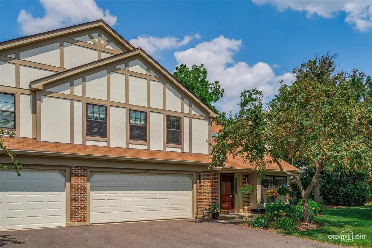 1745 Ennis Lane, Wheaton, IL 60189 - Image #1