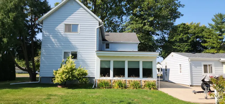 724 Broadway Avenue, Sterling, IL 61081 - Image #3